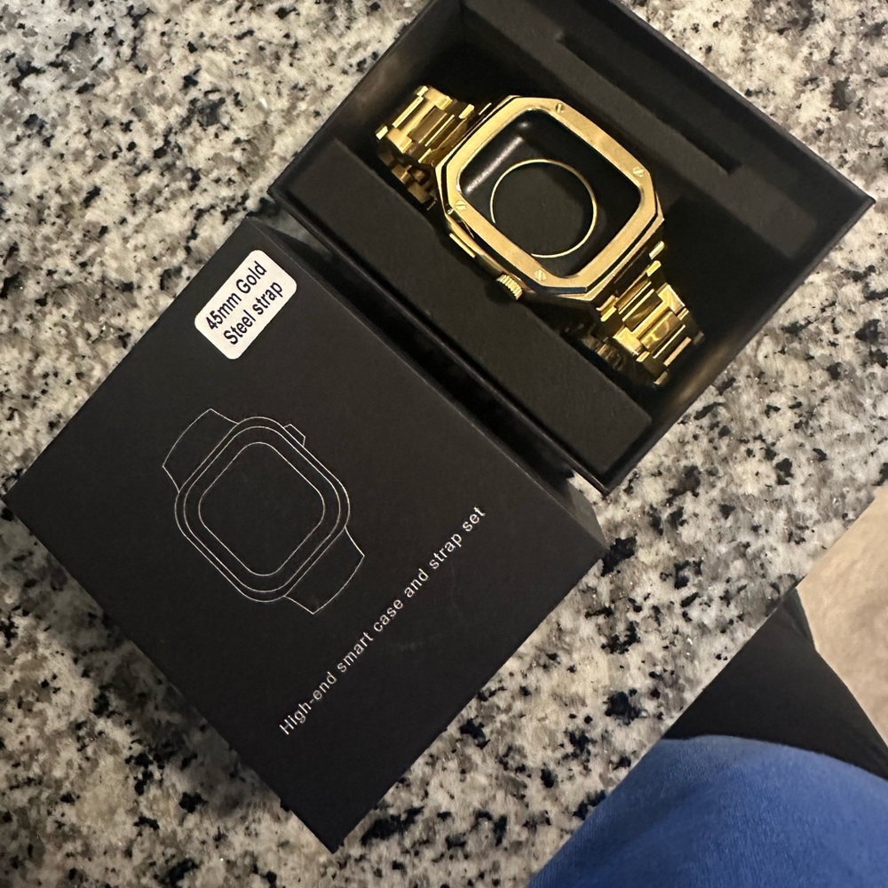 Men’s Apple Watch 45mm Gold Cover